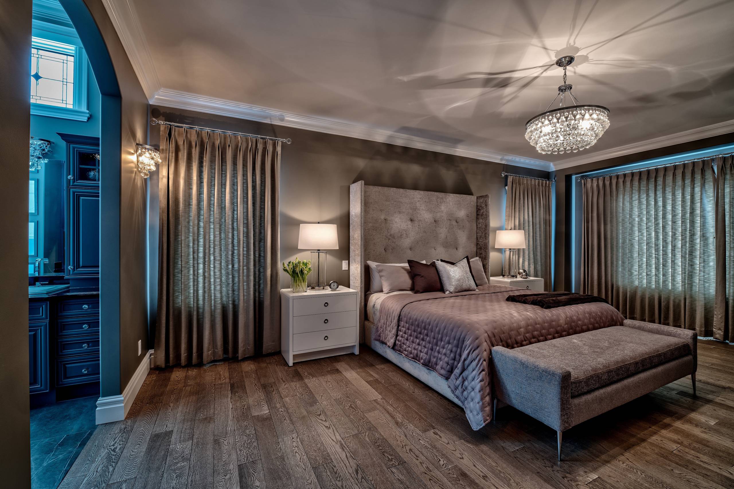 interior design services luxurious master bedroom